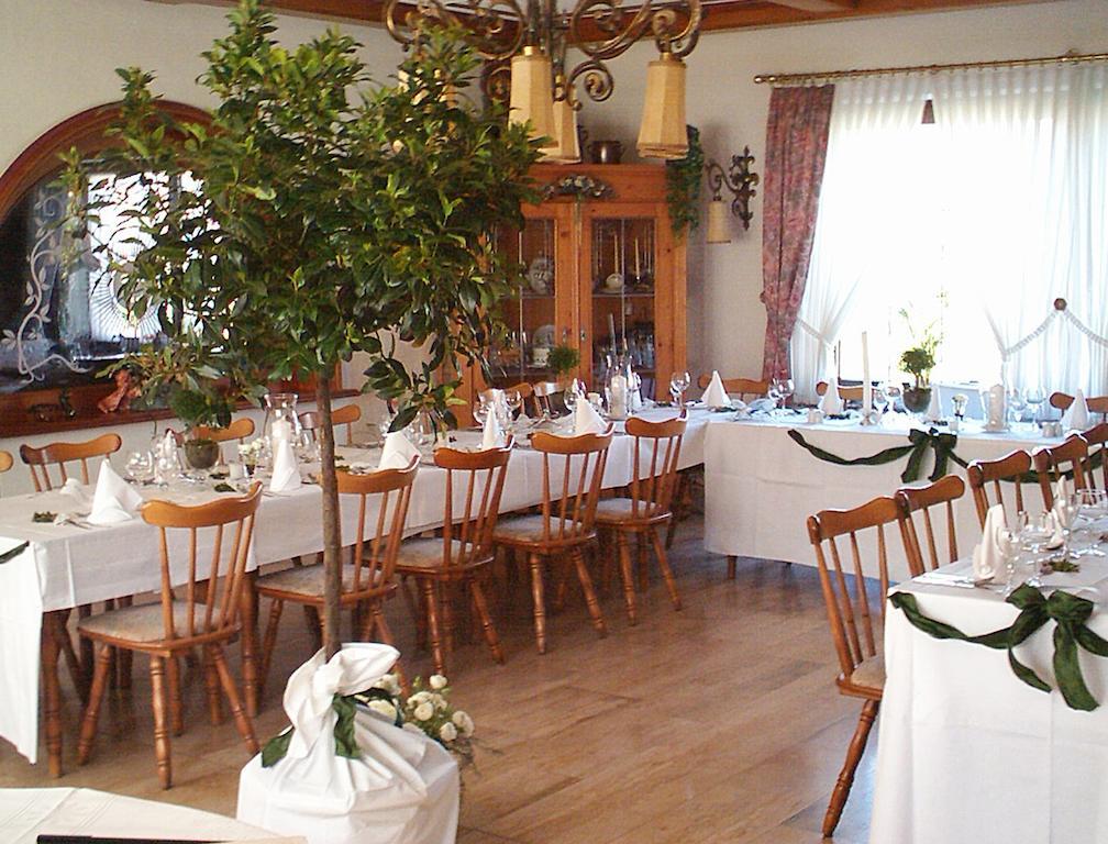 Landhotel Sonneneck - Breuna Im Naturpark Eksteriør billede